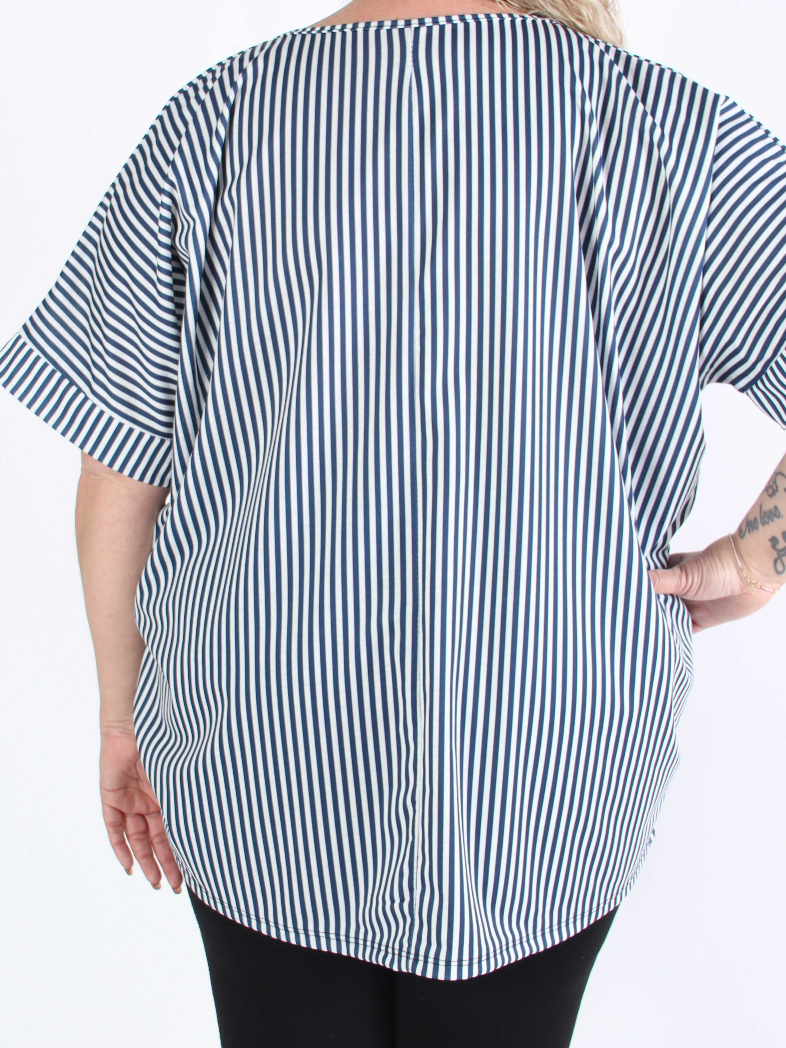 Mintu Stripe - Plus size t-shirt med vogue stående med glittrande similisten